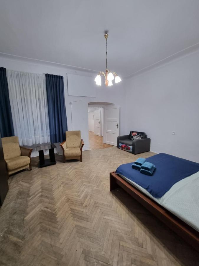 Nocleg W Centrum Czestochowy Nmp32 Czestochowa Ngoại thất bức ảnh