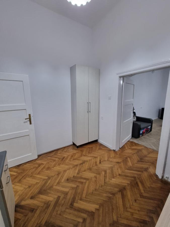 Nocleg W Centrum Czestochowy Nmp32 Czestochowa Ngoại thất bức ảnh
