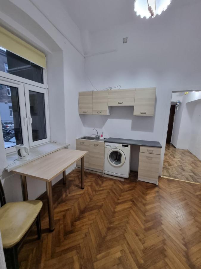 Nocleg W Centrum Czestochowy Nmp32 Czestochowa Ngoại thất bức ảnh