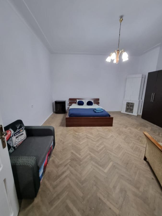 Nocleg W Centrum Czestochowy Nmp32 Czestochowa Ngoại thất bức ảnh